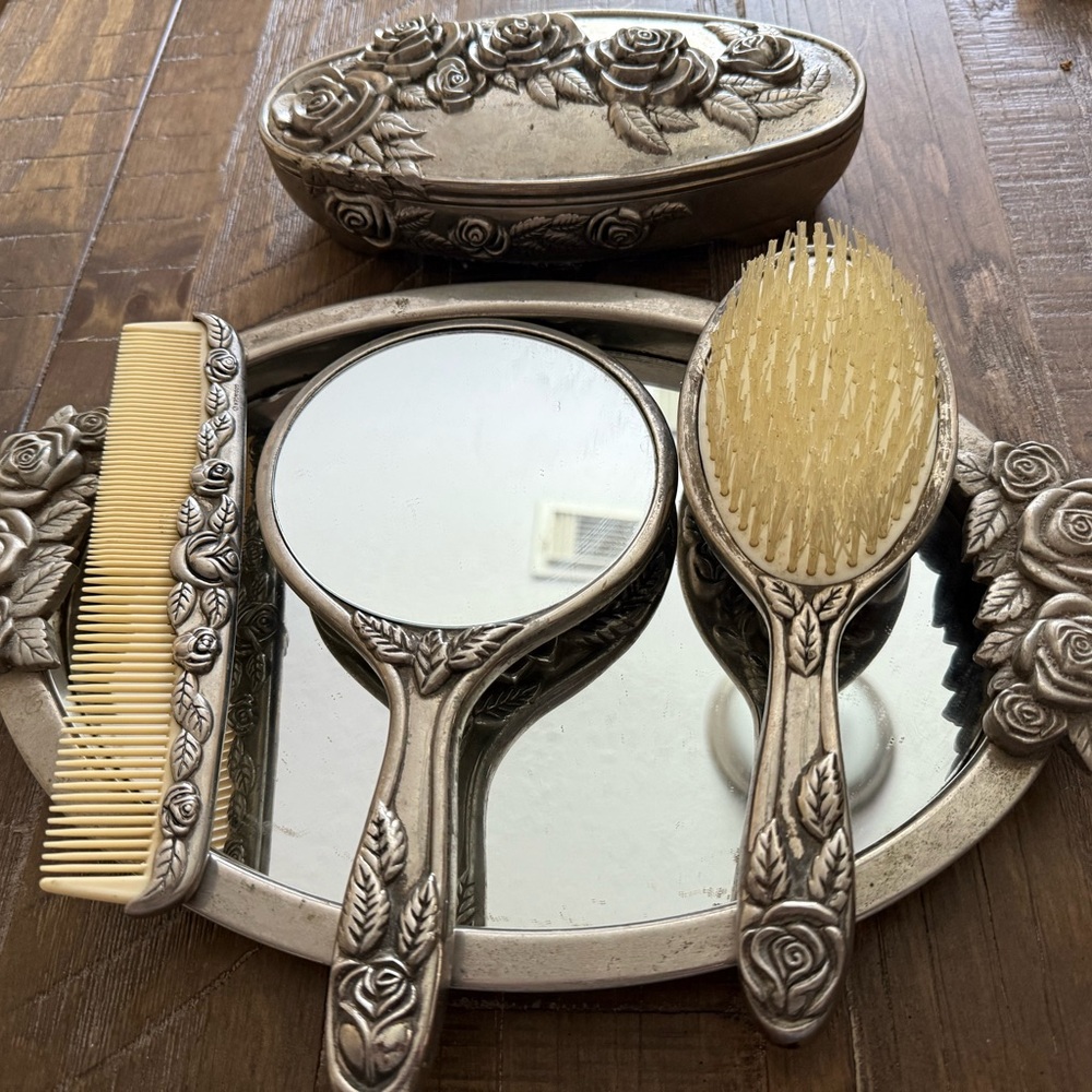 Godinger Silver Vanity Tray Set with Rose Design